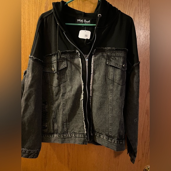 white birch Jackets & Blazers - White Birch Black Label 2X new Black and Gray Mixed Media Jacket